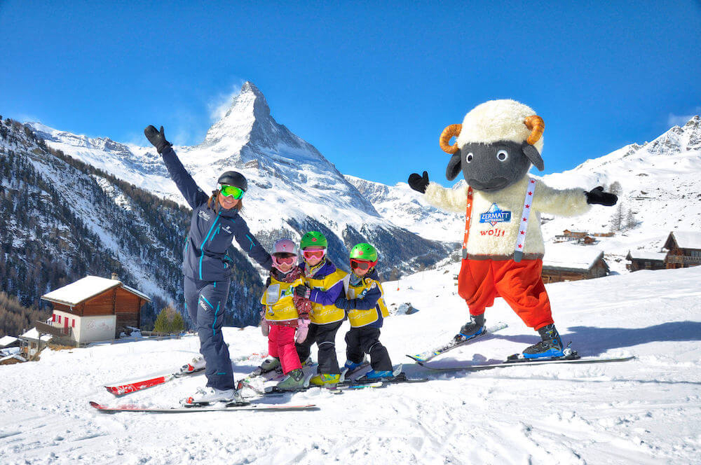 kids skigroup lessons, Stoked ski school Zermatt